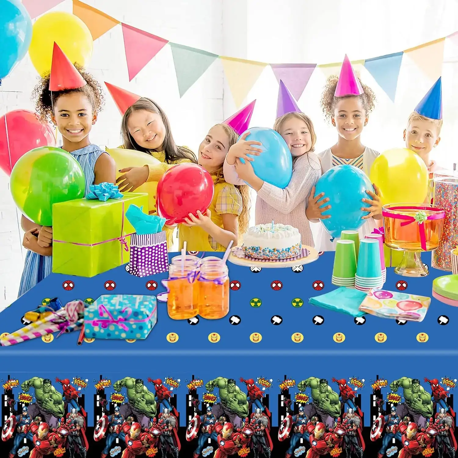 TThe Hero Squad Tablecloth Decorations Superhero T