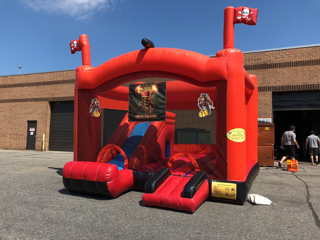 Pirates Combo Bounce #71